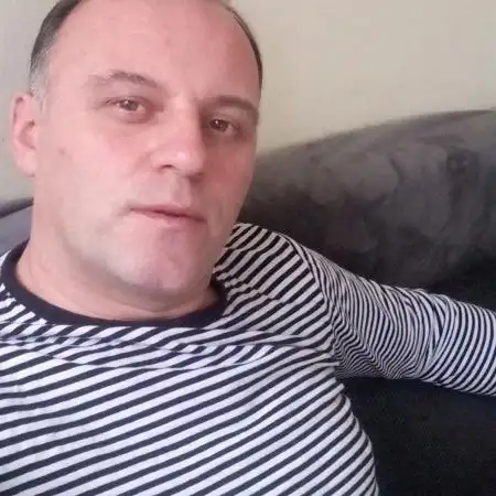 Zviad, 47Dusseldorf, Deutschland 