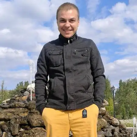 Aleksey, 42Italien 