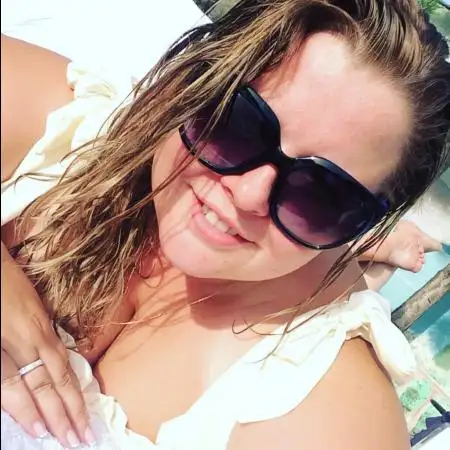 PetraLena, 42Vereinigte Staaten