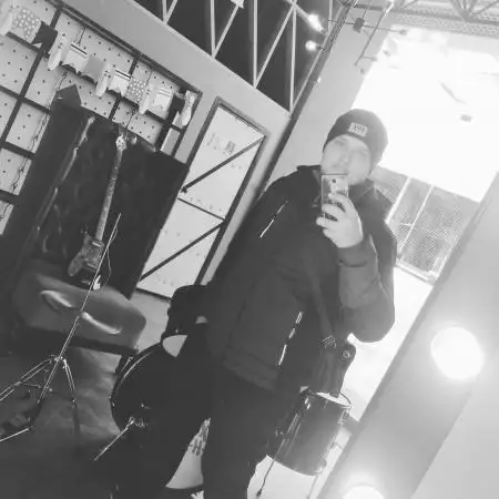 Anton, 32Vereinigte Staaten 