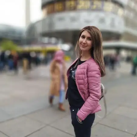 Elena, 36Vereinigte Staaten 
