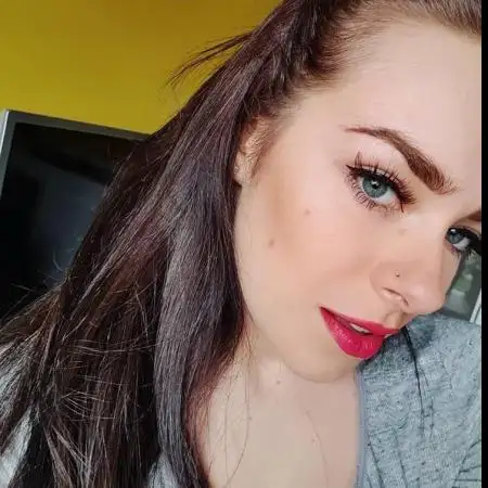 Kira, 29Spanien