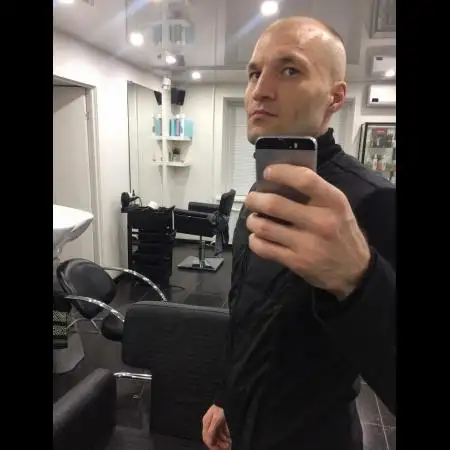 Dima, 45Vereinigte Staaten 