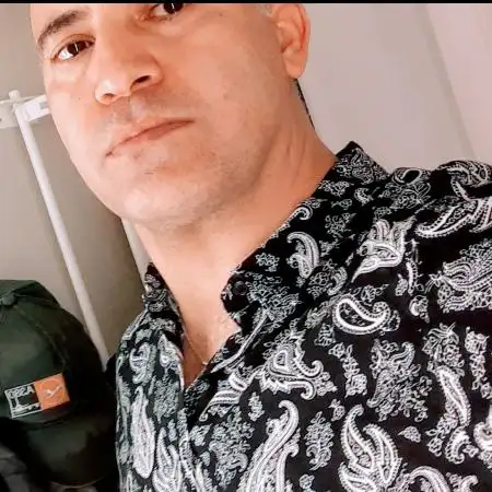 Ali, 46Aserbaidschan