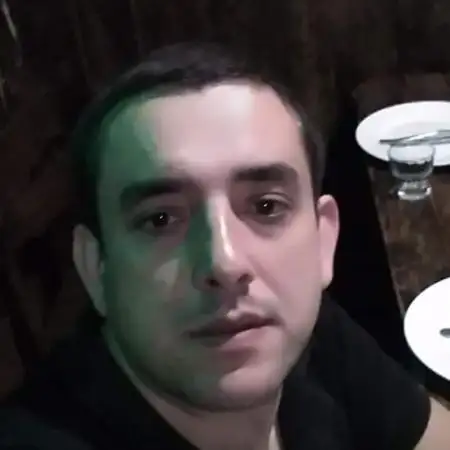 Viktor, 38Berlin, Deutschland 
