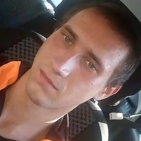 Denis, 32Spanien 