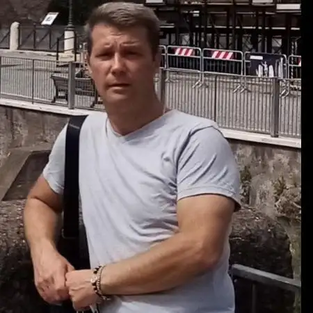 Sergey, 44Frankreich