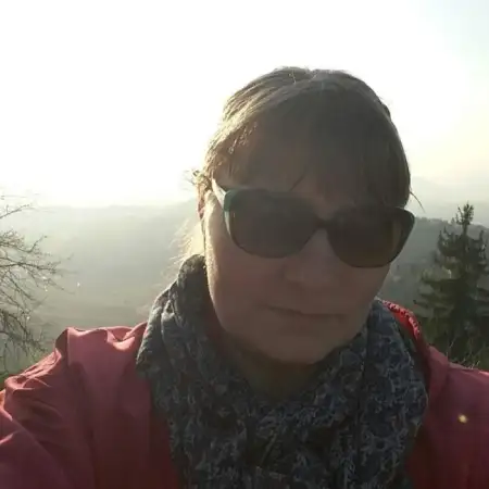Nadya, 57Vereinigte Staaten