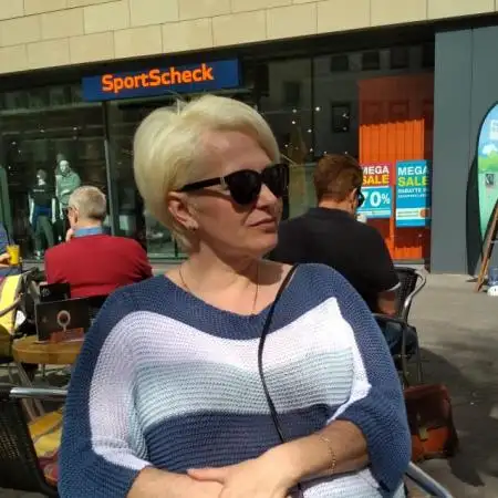 Elena, 57Nurnberg, Deutschland 