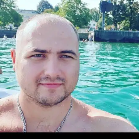 Yury, 32Schweiz