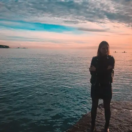 Aleksandra, 27Vereinigtes Konigreich 