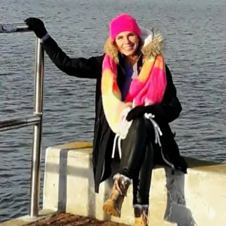 Lara, 53Polen