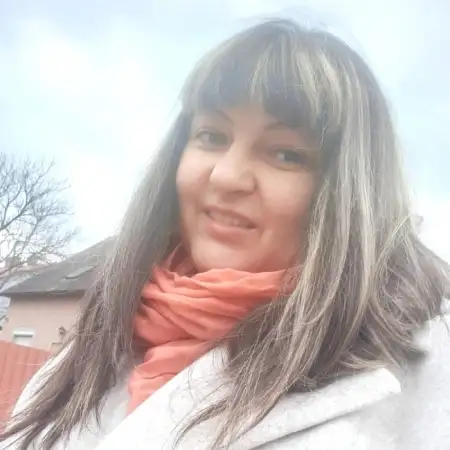 Elena, 53Vereinigte Staaten 