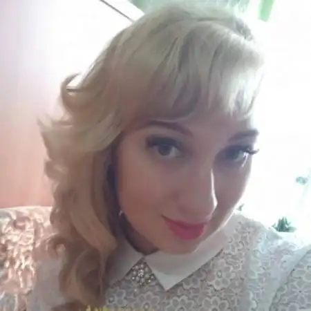 Julia, 38Vereinigte Staaten