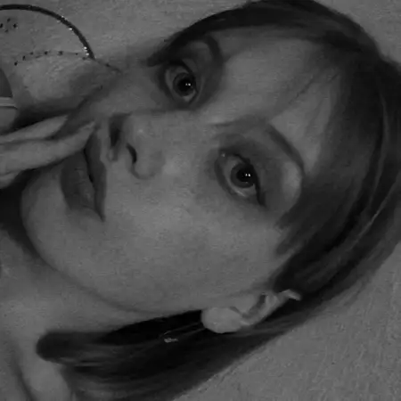 Valentina, 24Vereinigte Staaten
