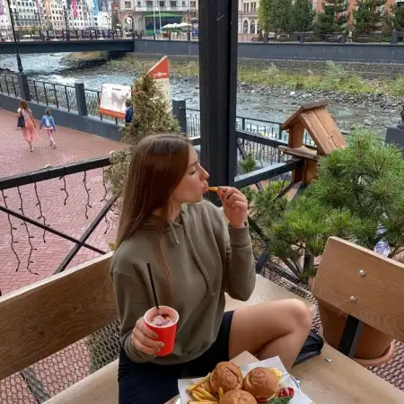 Maria, 35Vereinigte Staaten 