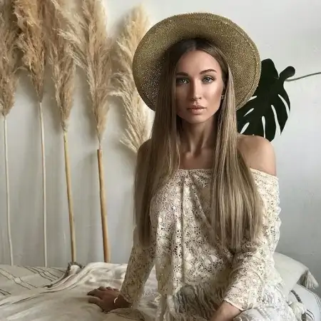 Polina, 35Berlin, Deutschland