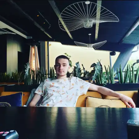 Dima, 27Berlin, Deutschland