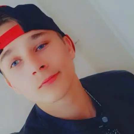 Ivan, 24Berlin, Deutschland 