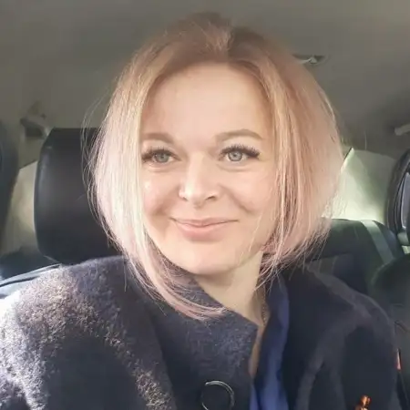 Ksenia, 42Vereinigte Staaten 