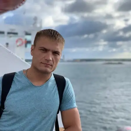 Sergej, 36Torun, Polen 