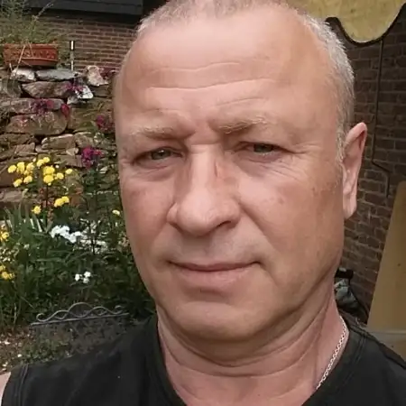 Artur, 62Suhl, Deutschland