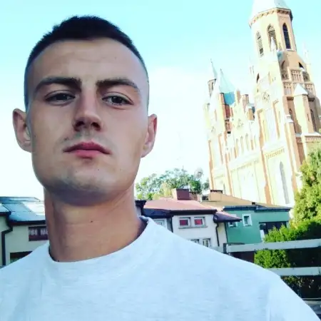 Yuri, 27Freiberg, Deutschland