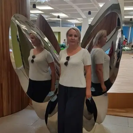 Olga, 47Avstraliya 