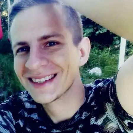 Aleksandr, 30Italien