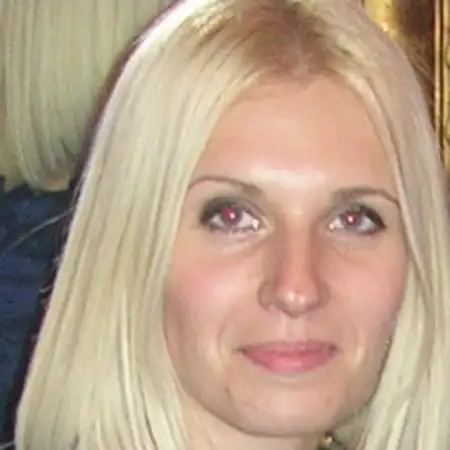 Elena, 42Avstraliya