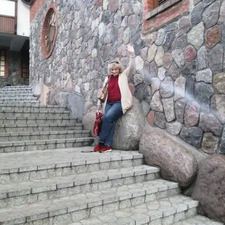 Anna, 63Sankt-Peterburg, Russland 