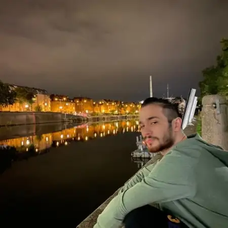 Farhat, 30Stuttgart, Deutschland 