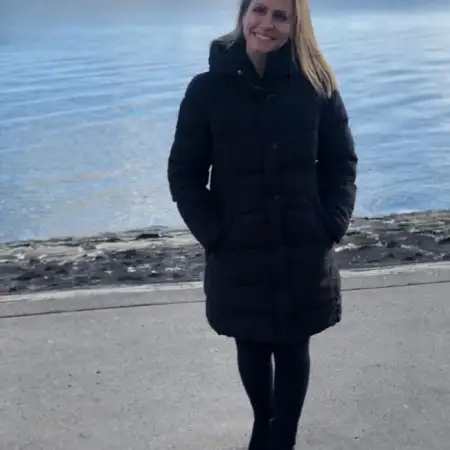 Mari, 45Bielefeld, Deutschland 