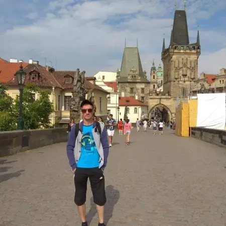 Serj, 45Praga, Tschechien