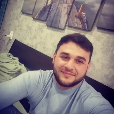 Zaur, 30Vereinigte Staaten 