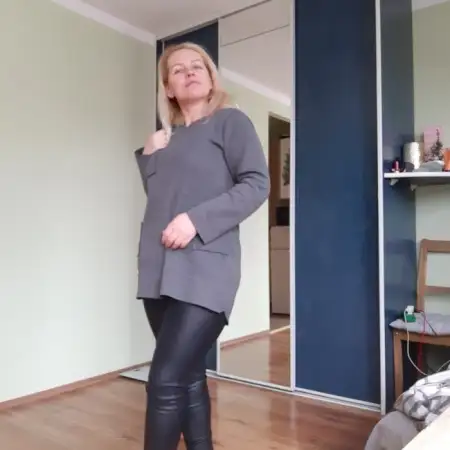 mery, 53Stuttgart, Deutschland