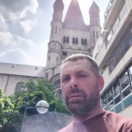 Ivan, 51Dusseldorf, Deutschland