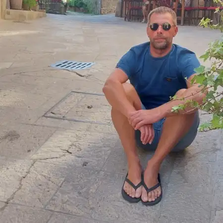 Ivan, 51 Dusseldorf, Deutschland