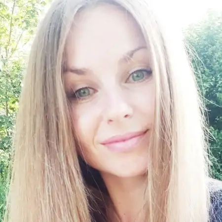 Djuliya, 39Stuttgart, Deutschland 
