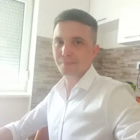 Marko, 40Serbien 