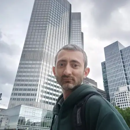 Dmytro, 41Indiya 
