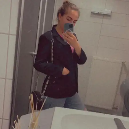Madam, 26Vereinigte Staaten