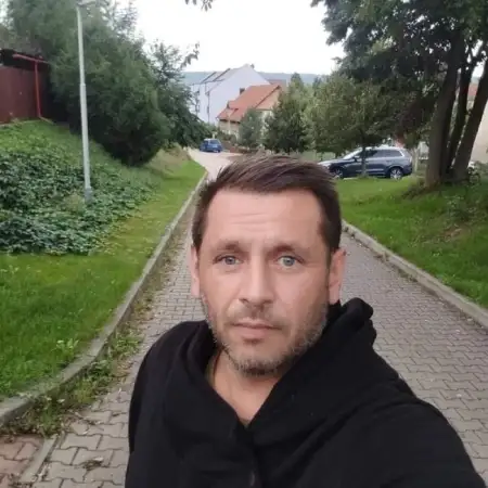 Sergei, 44Yablonets-nad-Nisou, Tschechien 