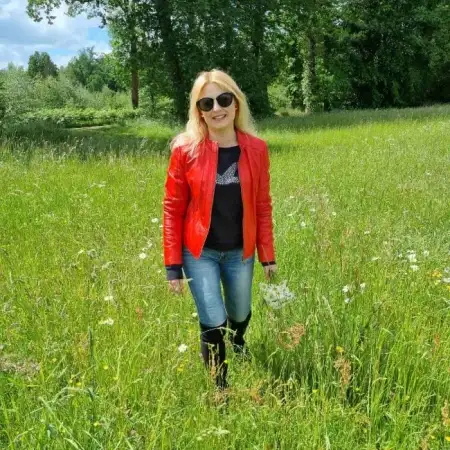 Yana, 49Hamburg, Deutschland