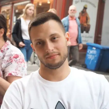Ilya, 30Marburg, Deutschland