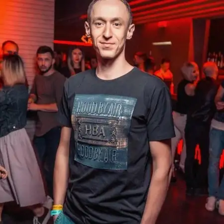 Kym, 38Polen 