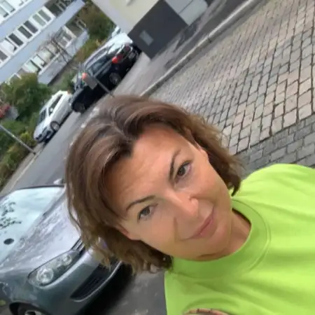 Mariia, 54