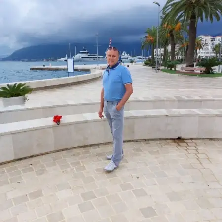 Sergey, 72 Frankfurt, Deutschland