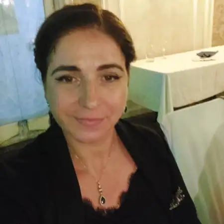 Tanyusha, 46Frankreich
