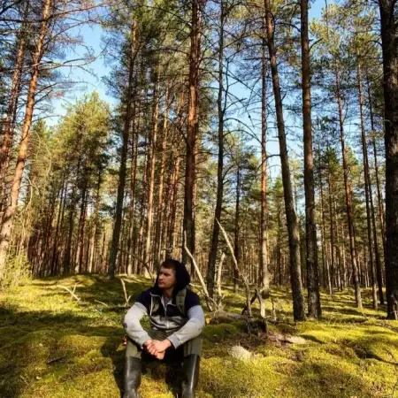 Michael, 31Ukraine 